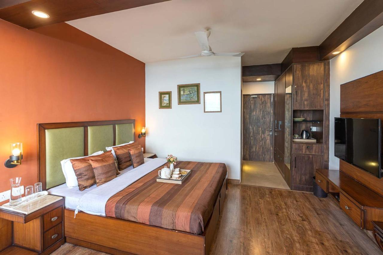 Stayvista At Arncliff Villa 5 Mins From Mall Road Mussoorie Kültér fotó